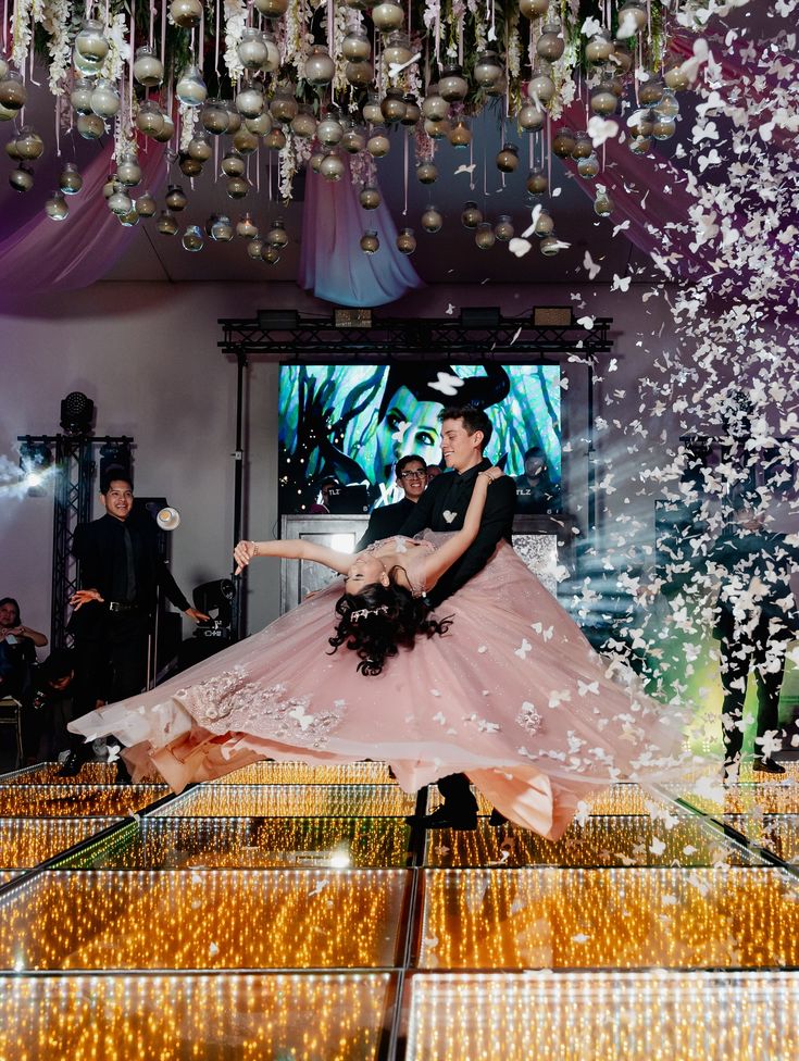 📸🪄Que la magia de tus 15 años quede plasmada para siempre con fotos como estas_ __(Recordando un poco de los xv años de Andy)✨💖__#fotografopuebla #xvaños #15años #fiestadequince #puebla